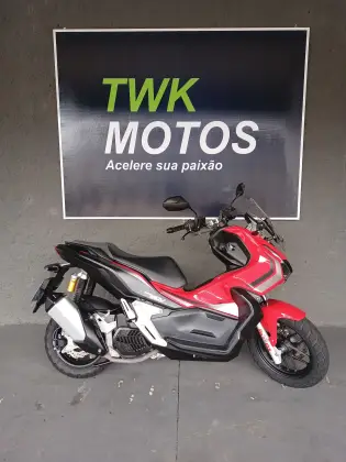 HONDA ADV 
