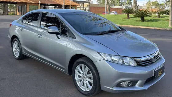 HONDA CIVIC 2.0 LXR 16V FLEX 4P AUTOMÁTICO