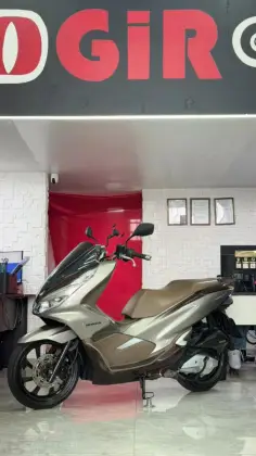 HONDA PCX DLX 