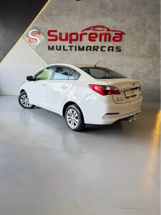 HYUNDAI HB20S 1.0 COMFORT PLUS 12V TURBO FLEX 4P MANUAL