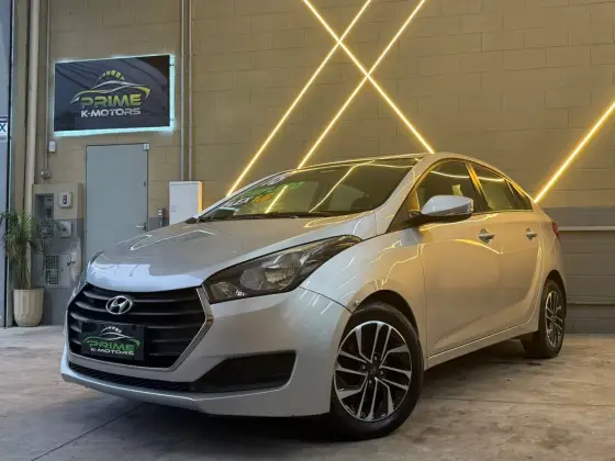 HYUNDAI HB20S 1.6 COMFORT PLUS 16V FLEX 4P AUTOMÁTICO