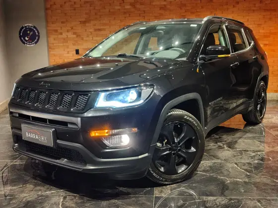 JEEP COMPASS 2.0 16V FLEX NIGHT EAGLE AUTOMÁTICO JEEP COMPASS 2.0 16V FLEX NIGHT EAGLE AUTOMÁTICO