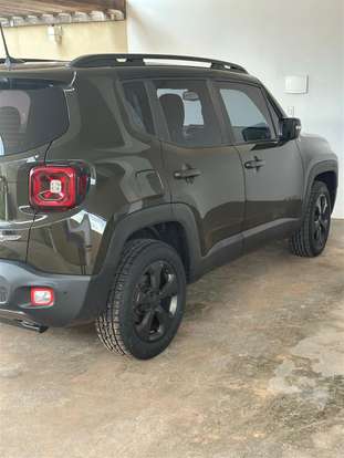 JEEP-RENEGADE-2021