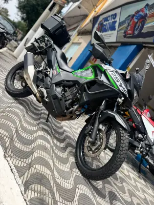 KAWASAKI VERSYS-X 300 