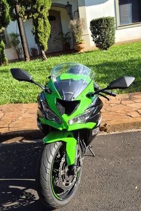 Comprar Moto Kawasaki Ninja-zx-6r-krt Usada, Seminova ou Nova 0km