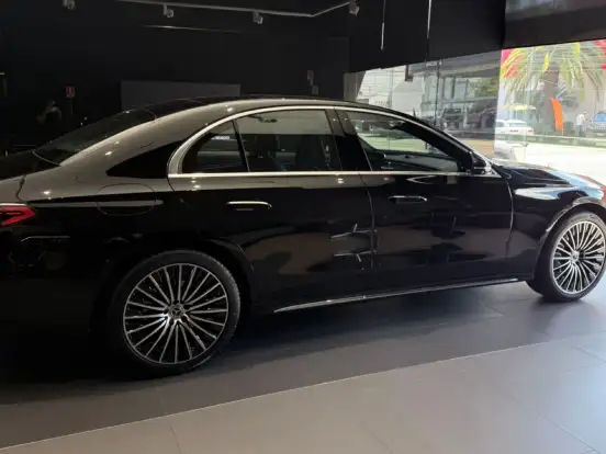 MERCEDES-BENZ-E 300-2.0 MHEV EXCLUSIVE 9G-TRONIC MERCEDES-BENZ-E 300-2025