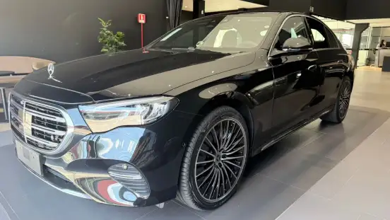 MERCEDES-BENZ-E 300-2025