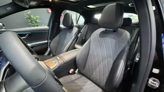 MERCEDES-BENZ-E 300-2025