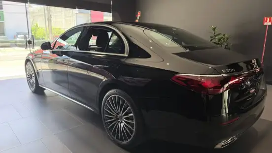 MERCEDES-BENZ-E 300-2025
