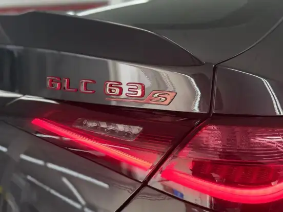 MERCEDES-BENZ-GLC 63 AMG-2.0 TURBO PHEV S E PERFORMANCE COUPÉ 4MATIC+ SPEEDSHIFT MERCEDES-BENZ-GLC 63 AMG-2025