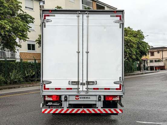 MERCEDES-BENZ-SPRINTER-2020