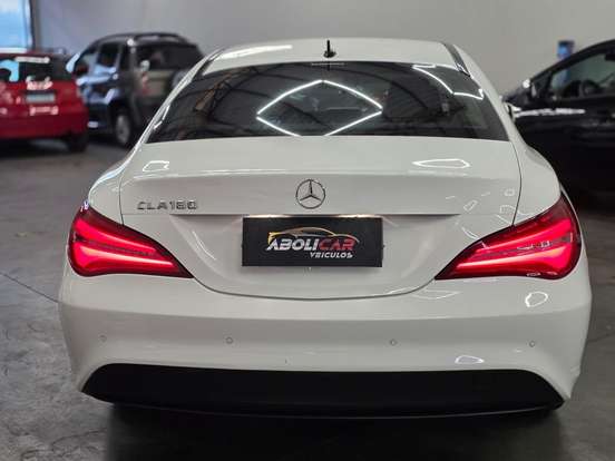 MERCEDES-BENZ-CLA 180-1.6 CGI GASOLINA 7G-DCT MERCEDES-BENZ-CLA 180-2018