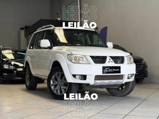 MITSUBISHI PAJERO TR4 2.0 4X4 16V 140CV FLEX 4P AUTOMÁTICO