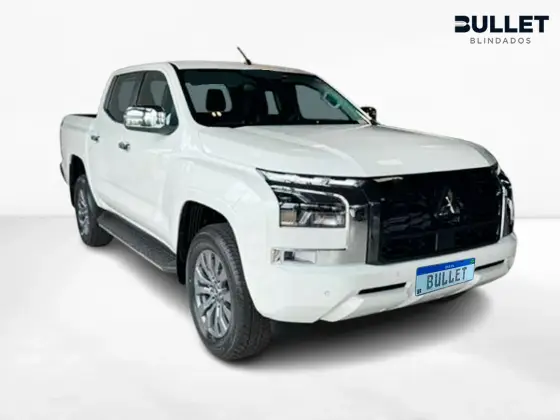 MITSUBISHI TRITON 2.4 BITURBO DIESEL CD HPE 4X4 AUTOMÁTICO