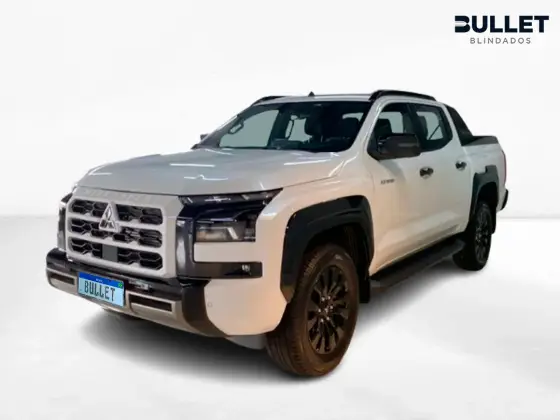 MITSUBISHI TRITON 2.4 BITURBO DIESEL CD KATANA 4X4 AUTOMÁTICO