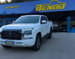 MITSUBISHI TRITON 2.4 BITURBO DIESEL CD HPE-S 4X4 AUTOMÁTICO MITSUBISHI TRITON 2.4 BITURBO DIESEL CD HPE-S 4X4 AUTOMÁTICO