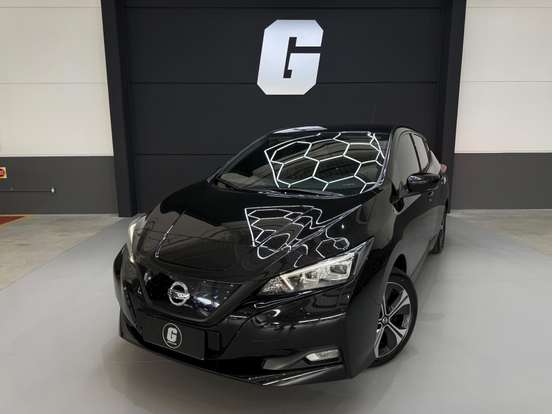 NISSAN-LEAF-2019