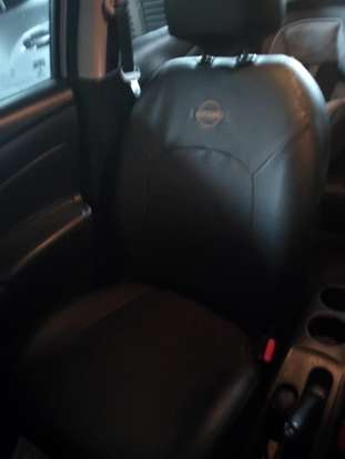 NISSAN-VERSA-2019