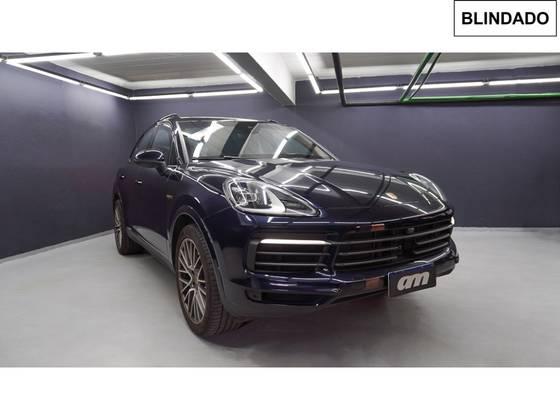 Porsche Cayenne 3.0 V6 E-Hybrid AWD Tiptronic S