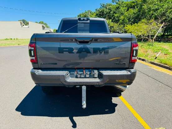 RAM-2500-6.7 I6 TURBO DIESEL LARAMIE NIGHT EDITION CD 4X4 AUTOMÁTICO RAM-2500-2023