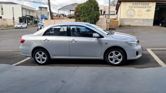 TOYOTA COROLLA 1.8 GLI 16V FLEX 4P MANUAL