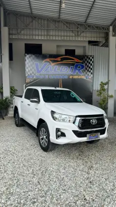 TOYOTA HILUX 2.8 SRV 4X4 CD 16V DIESEL 4P AUTOMÁTICO