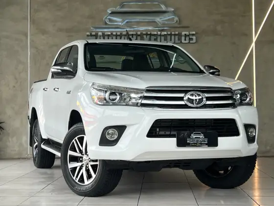 TOYOTA HILUX 2.8 SRX 4X4 CD 16V DIESEL 4P AUTOMÁTICO