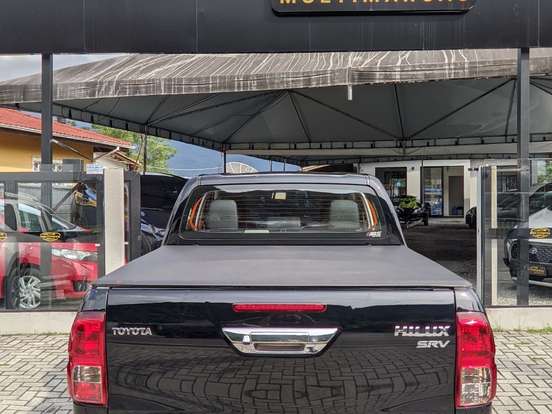 TOYOTA-HILUX-2.8 D-4D TURBO DIESEL CD SRV 4X4 AUTOMÁTICO TOYOTA-HILUX-2021