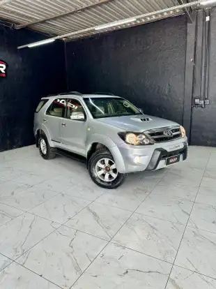 TOYOTA-HILUX SW4-2006