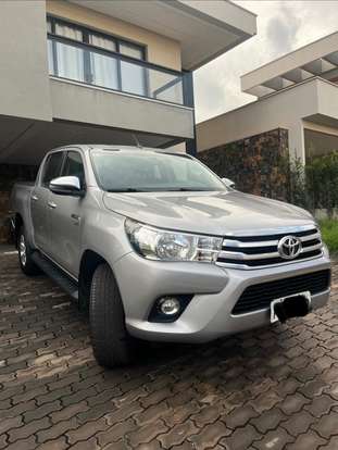 TOYOTA-HILUX-2.7 SRV 4X2 CD 16V FLEX 4P AUTOMÁTICO TOYOTA-HILUX-2018