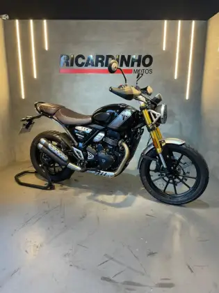 TRIUMPH SCRAMBLER 400 X 
