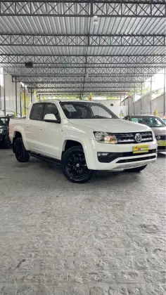 VOLKSWAGEN AMAROK 2.0 COMFORTLINE 4X4 CD 16V TURBO INTERCOOLER DIESEL 4P AUTOMÁTICO VOLKSWAGEN AMAROK 2.0 COMFORTLINE 4X4 CD 16V TURBO INTERCOOLER DIESEL 4P AUTOMÁTICO