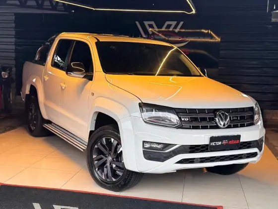 VOLKSWAGEN AMAROK 3.0 V6 TDI DIESEL HIGHLINE CD 4MOTION AUTOMÁTICO