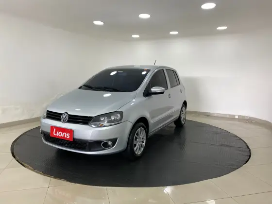 VOLKSWAGEN FOX 1.0 MI 8V FLEX 4P MANUAL VOLKSWAGEN FOX 1.0 MI 8V FLEX 4P MANUAL
