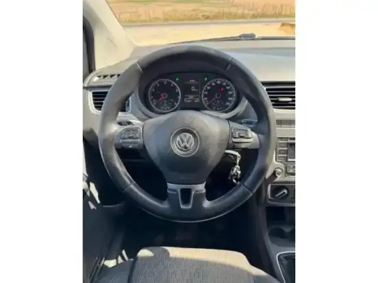 VOLKSWAGEN-FOX-1.0 MI 8V FLEX 4P MANUAL VOLKSWAGEN-FOX-2014