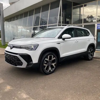 VOLKSWAGEN TAOS 1.4 250 TSI TOTAL FLEX HIGHLINE AUTOMÁTICO