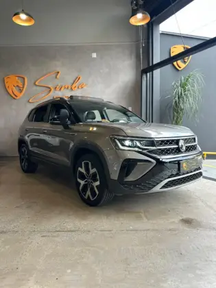 VOLKSWAGEN TAOS 1.4 250 TSI TOTAL FLEX HIGHLINE AUTOMÁTICO