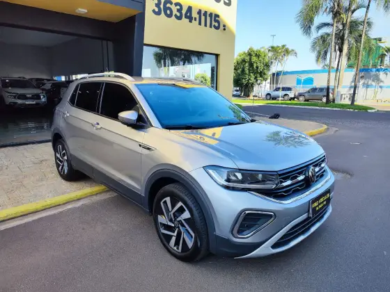VOLKSWAGEN T-CROSS 1.4 250 TSI TOTAL FLEX HIGHLINE AUTOMÁTICO