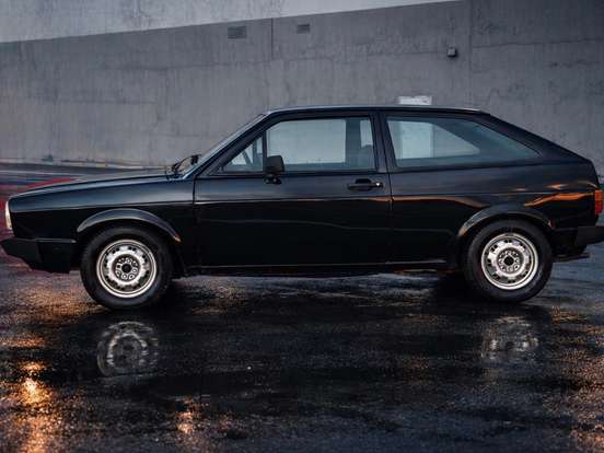 VOLKSWAGEN-GOL-1.6 LS 8V GASOLINA 2P MANUAL VOLKSWAGEN-GOL-1981