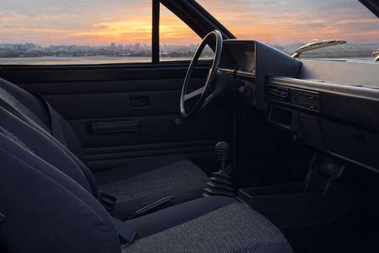 VOLKSWAGEN-GOL-1981