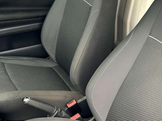 VOLKSWAGEN-SAVEIRO-1.6 MSI TRENDLINE CS 8V FLEX 2P MANUAL VOLKSWAGEN-SAVEIRO-2018