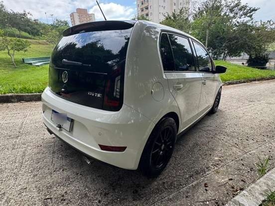 VOLKSWAGEN-UP-1.0 TSI PEPPER 12V FLEX 4P MANUAL VOLKSWAGEN-UP-2018