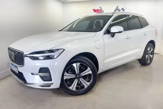 VOLVO XC60 2.0 T8 RECHARGE PLUS AWD GEARTRONIC