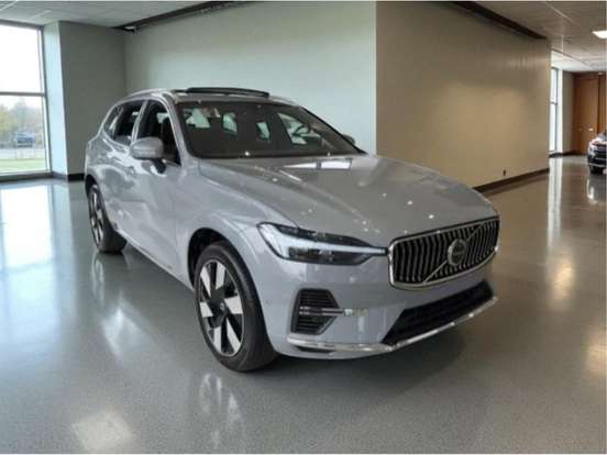VOLVO-XC60-2.0 T8 PHEV ULTRA AWD GEARTRONIC VOLVO-XC60-2025