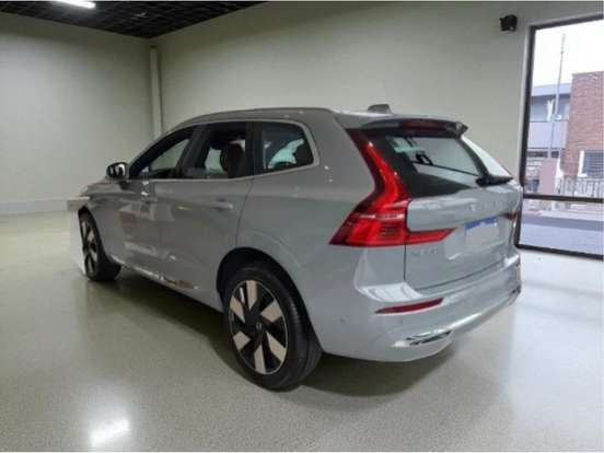 VOLVO-XC60-2.0 T8 PHEV ULTRA AWD GEARTRONIC VOLVO-XC60-2025