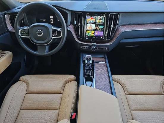 VOLVO-XC60-2.0 T8 PHEV ULTRA AWD GEARTRONIC VOLVO-XC60-2025