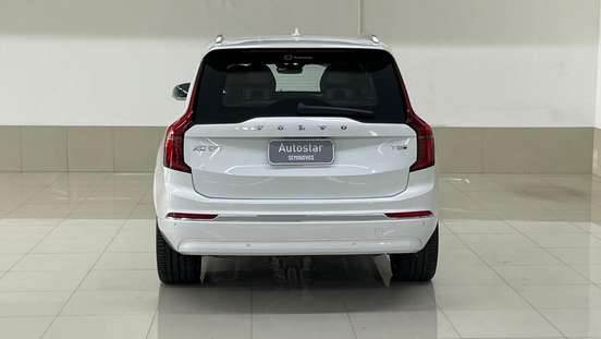 VOLVO-XC90-2025