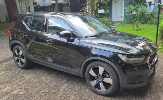 VOLVO-XC40-2.0 T4 GASOLINA GEARTRONIC VOLVO-XC40-2018