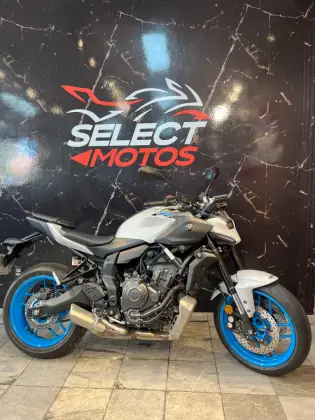 YAMAHA MT-07 CONNECTED ABS YAMAHA MT-07 CONNECTED ABS