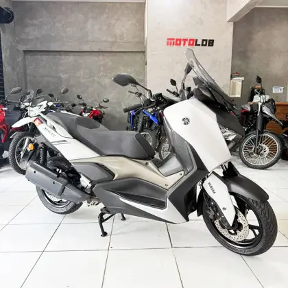 YAMAHA XMAX 250 CONNECTED ABS 